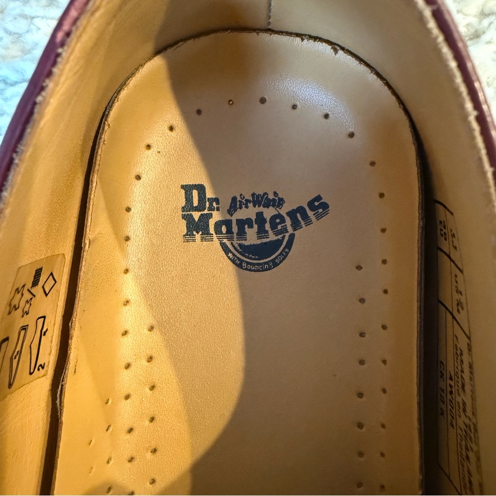 1461 Smooth Leather Dr. Martens Oxford Shoes - Picture 7 of 9